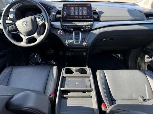 Used 2025 Honda Odyssey EX-L image 11