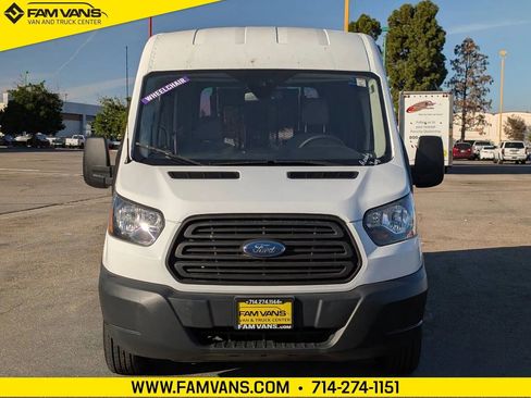Used 2017 Ford Transit 150 XL RWD image 3