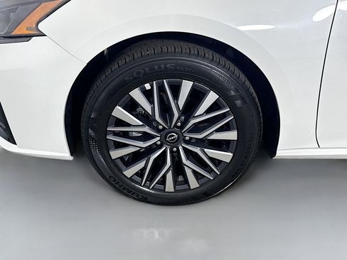 Used 2026 Nissan Altima 2.5 SV AWD/4WD image 38