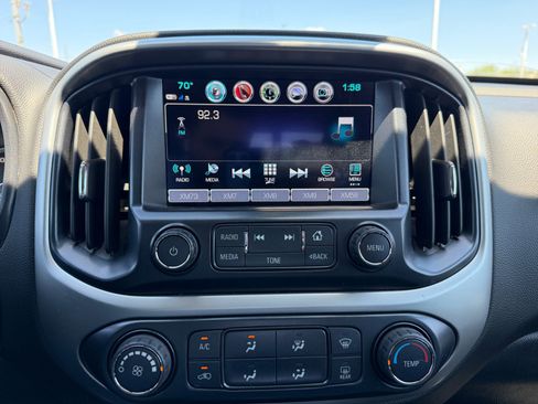 Used 2018 Chevrolet Colorado LT w/ LT Convenience Package AWD/4WD image 12
