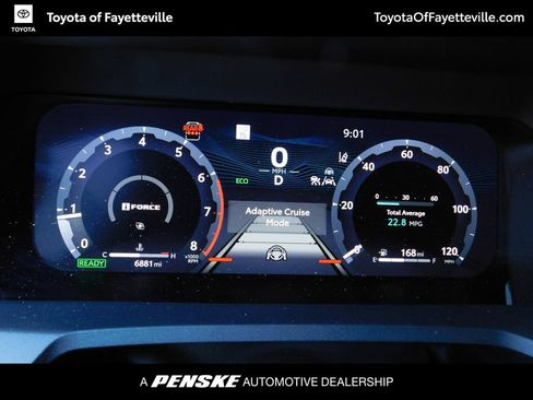 Used 2025 Toyota 4Runner TRD Off-Road Premium AWD/4WD image 11