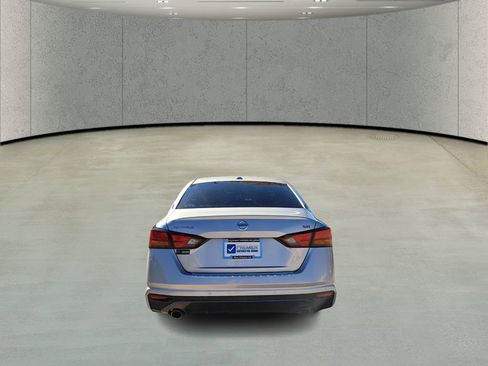 Used 2022 Nissan Altima 2.5 SR image 6