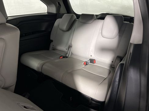 Used 2019 Honda Odyssey EX-L image 26