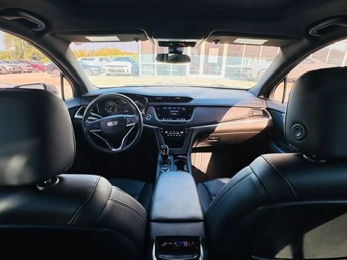 Used 2022 Cadillac XT6 Luxury AWD/4WD image 21