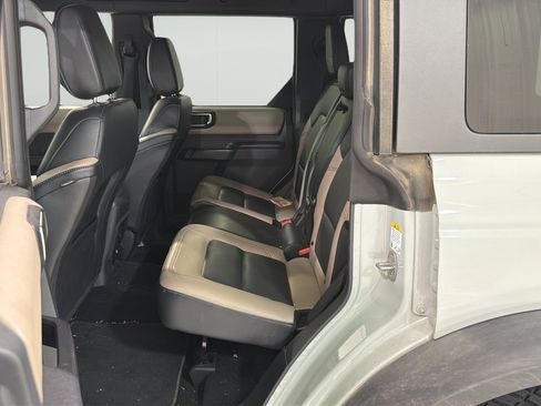 Used 2024 Ford Bronco Wildtrak AWD/4WD image 22