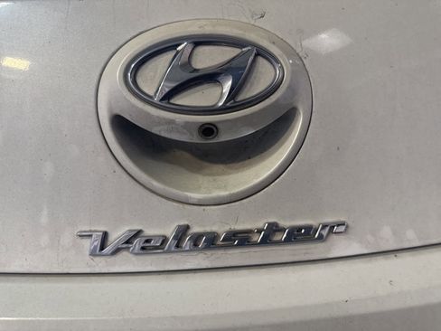 Used 2015 Hyundai Veloster Turbo w/ Option Group 04 image 13