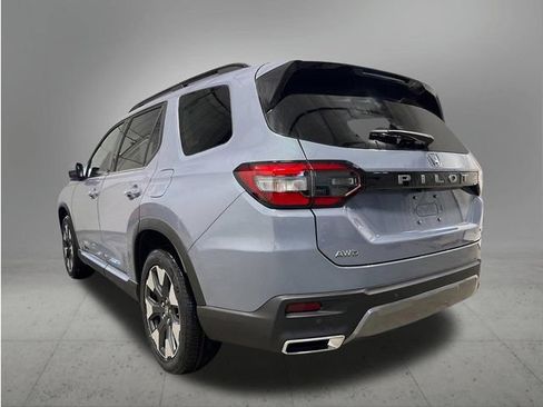 New 2026 Honda Pilot Elite image 3
