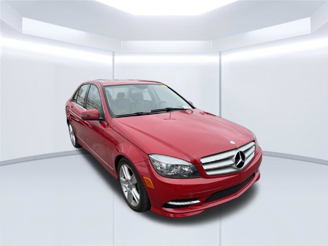 Used 2011 Mercedes-Benz C 300 Sedan image 3