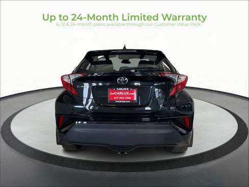 Used 2021 Toyota C-HR XLE FWD image 6