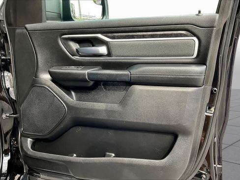 Used 2022 RAM 1500 Big Horn AWD/4WD image 43