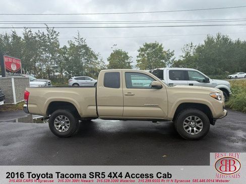 Used 2016 Toyota Tacoma SR5 image 2
