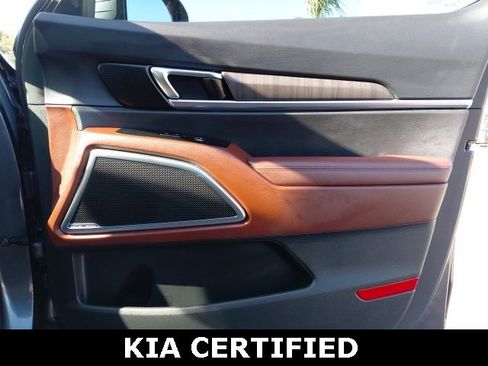 Used 2023 Kia Telluride SX Prestige image 34