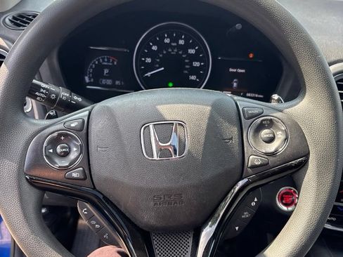 Used 2022 Honda HR-V EX image 28