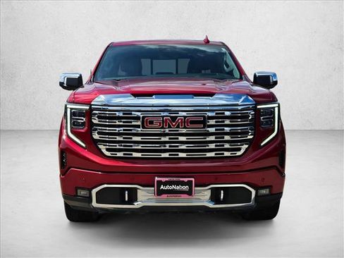 Used 2023 GMC Sierra 1500 Denali w/ Denali Reserve Package AWD/4WD image 2