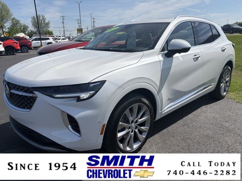Used 2023 Buick Envision Avenir AWD/4WD image 1