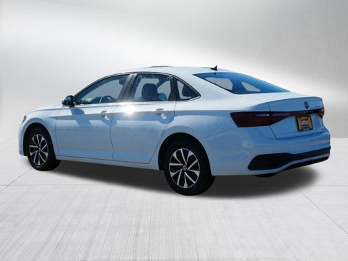 Used 2025 Volkswagen Jetta S FWD image 5