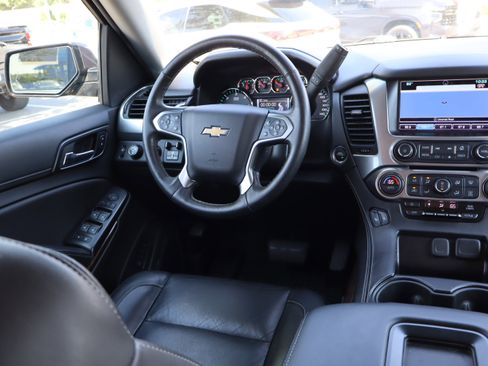 Used 2018 Chevrolet Tahoe LT w/ Luxury Package AWD/4WD image 14
