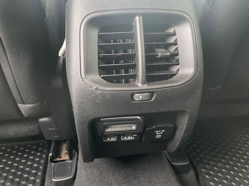 Used 2020 Jeep Cherokee Trailhawk w/ Cold Weather Group image 25