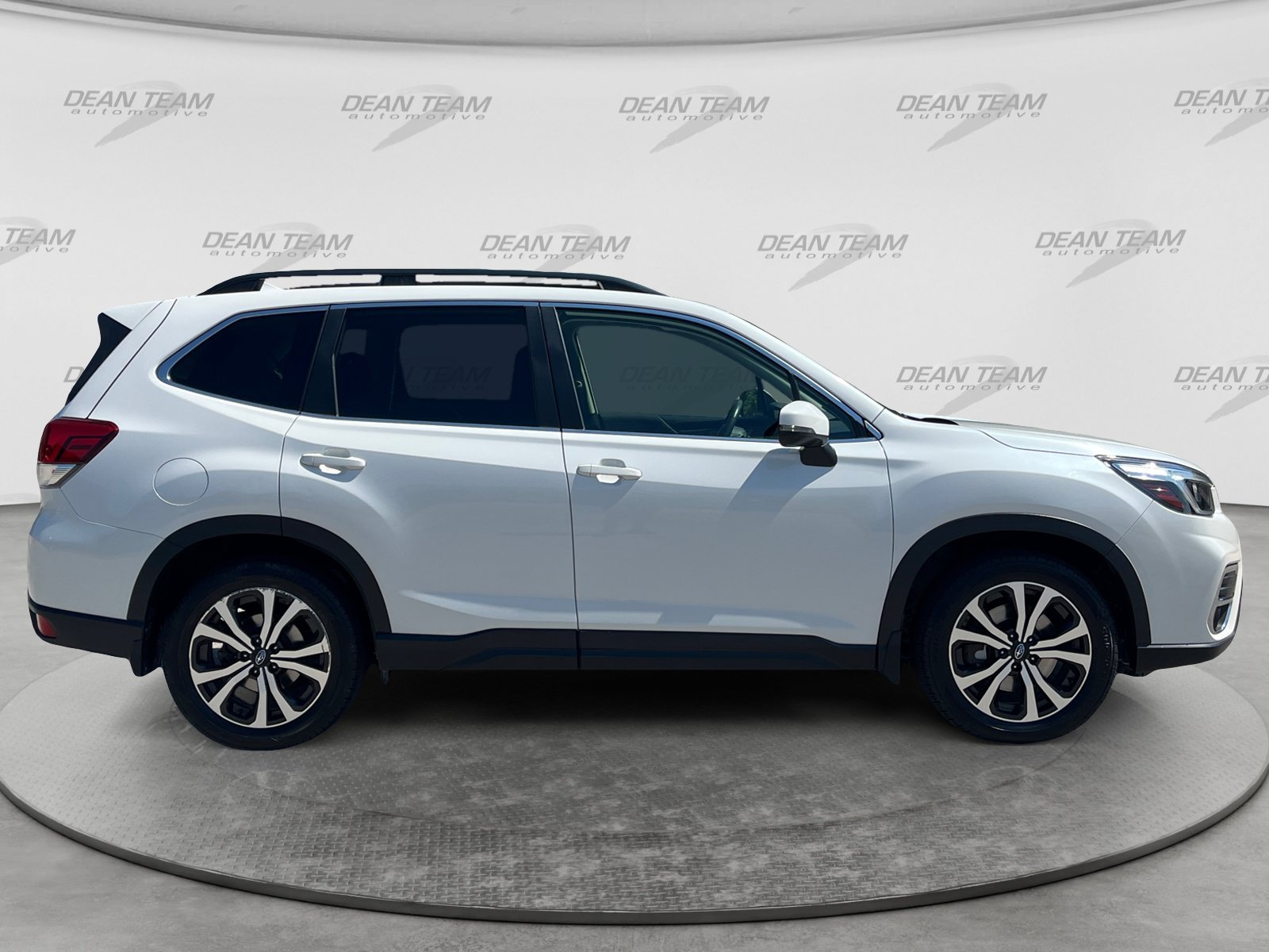 Used 2020 Subaru Forester Limited w/ Popular Package #3 AWD/4WD image 11