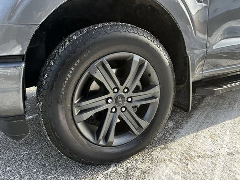 Used 2023 Ford F150 Lariat w/ Equipment Group 502A High image 9