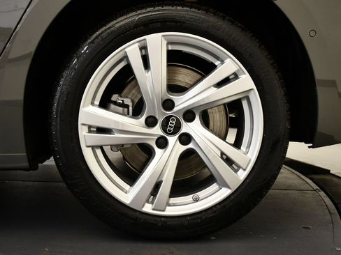 Used 2025 Audi A5 2.0T Premium w/ Convenience Package AWD/4WD image 14