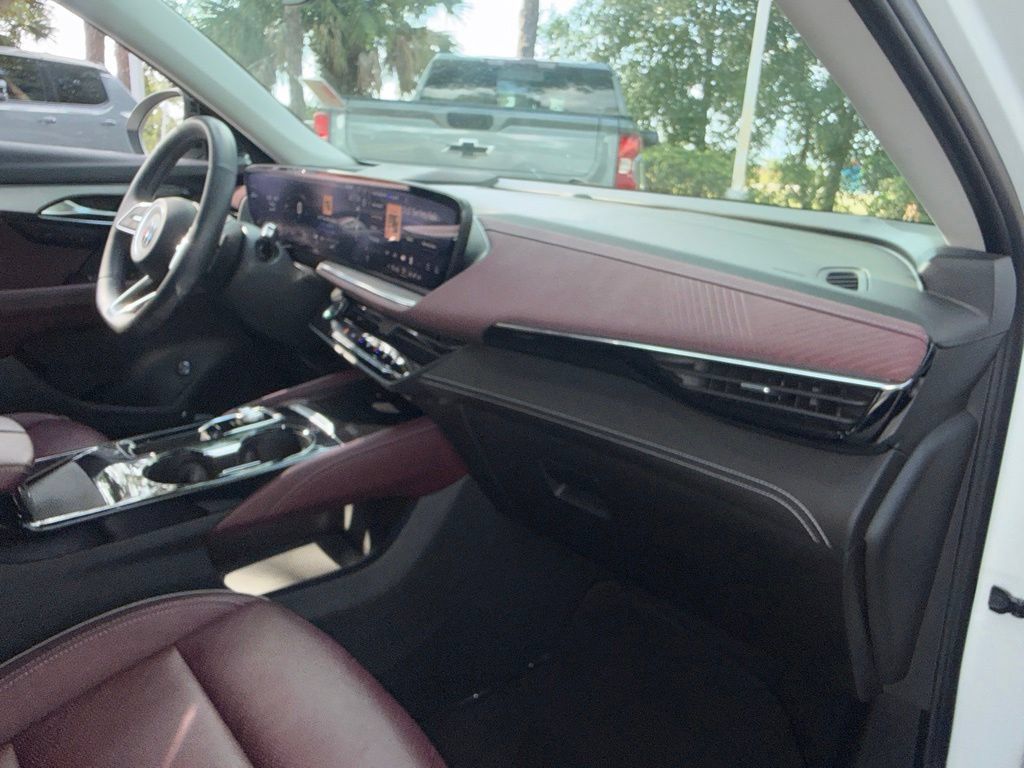 Used 2024 Buick Envision Sport Touring AWD/4WD image 61