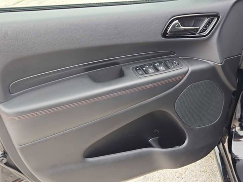 Used 2024 Dodge Durango GT RWD image 23