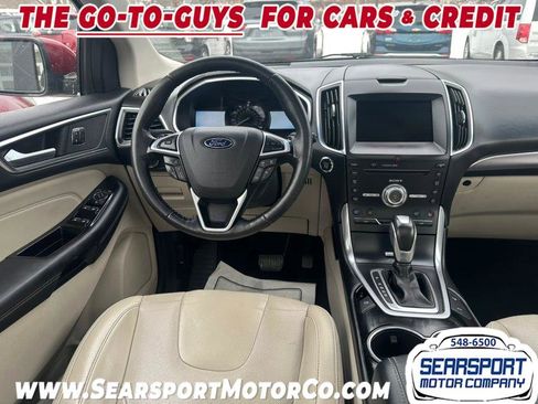 Used 2017 Ford Edge Titanium w/ Equipment Group 302A image 9