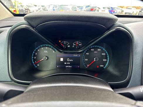 Used 2021 Chevrolet Colorado Z71 w/ Safety Package image 15