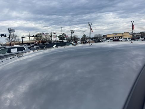 New 2025 Nissan Versa SV w/ Trunk Package image 10