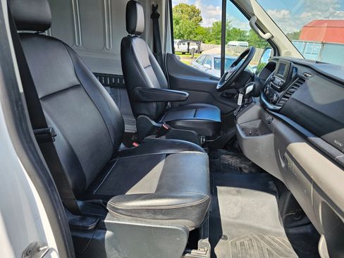 Used 2022 Ford Transit 250 148 High Roof Extended RWD image 5