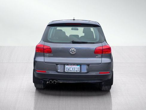 Used 2017 Volkswagen Tiguan Limited w/ Alloy Wheels Package AWD/4WD image 5