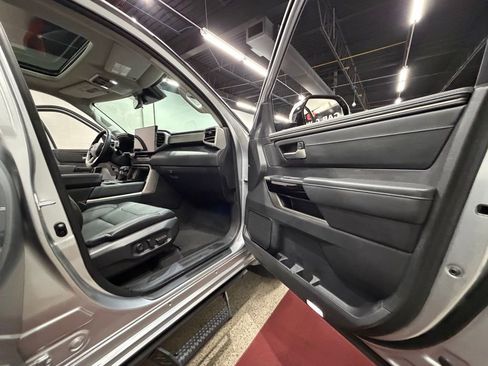 Used 2024 Toyota Tundra Limited image 34