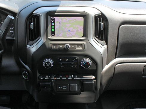 Used 2024 Chevrolet Silverado 2500 W/T w/ WT Convenience Package AWD/4WD image 28