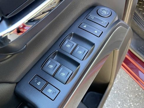 Used 2017 Chevrolet Silverado 1500 LT w/ All Star Edition image 13