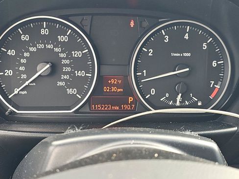 Used 2011 BMW 128i Convertible RWD image 8