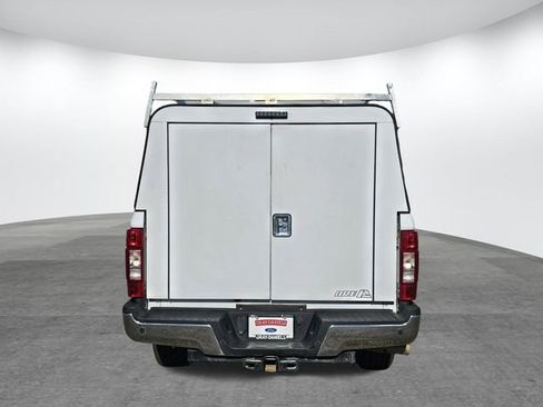 Certified 2022 Ford F250 XLT w/ XLT Premium Package image 5