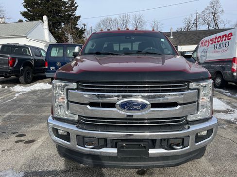 Used 2017 Ford F250 Lariat w/ Lariat Ultimate Package image 2