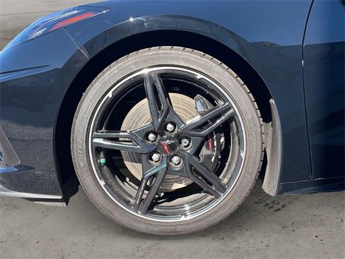 Used 2023 Chevrolet Corvette Stingray Premium Cpe w/ 3LT image 9