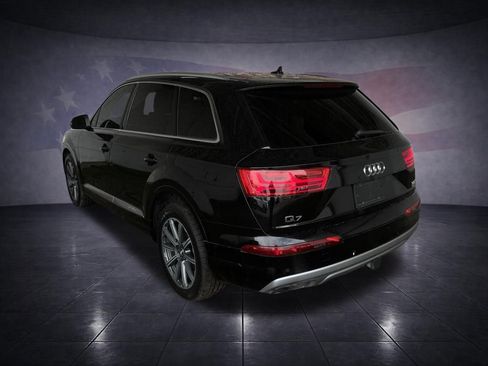 Used 2017 Audi Q7 3.0T Premium Plus image 3