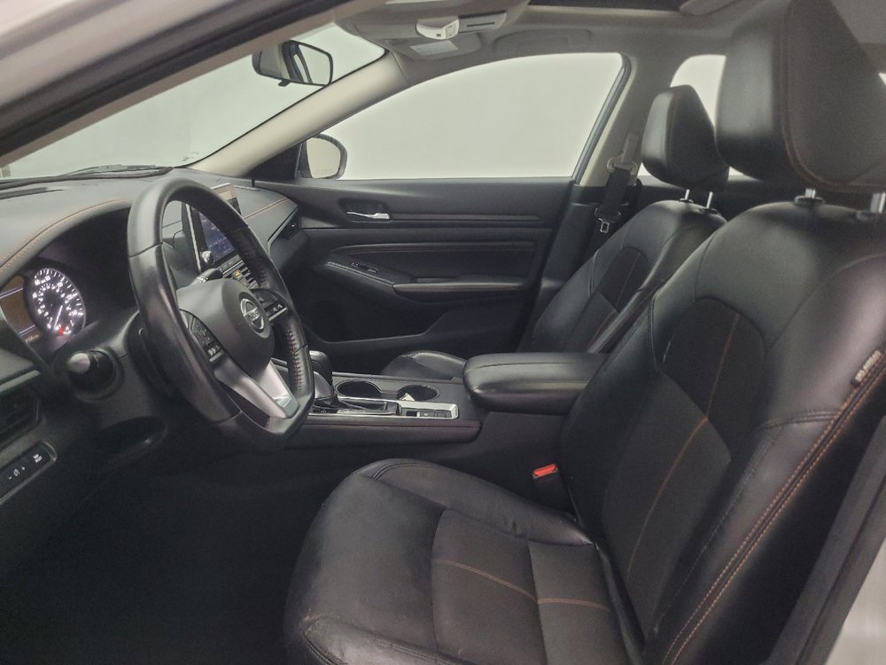Used 2019 Nissan Altima 2.5 SR w/ SR Premium Package AWD/4WD image 17