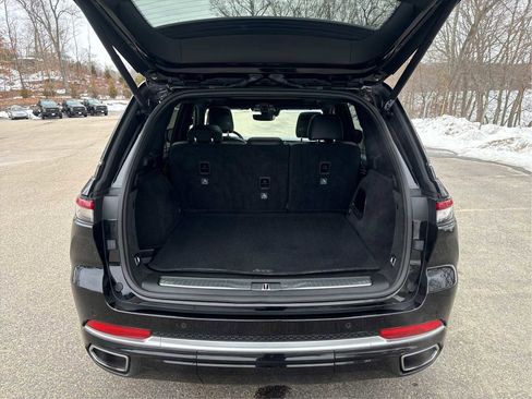 Used 2022 Jeep Grand Cherokee Summit image 14