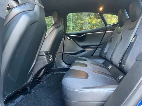 Used 2015 Tesla Model S 85D image 30