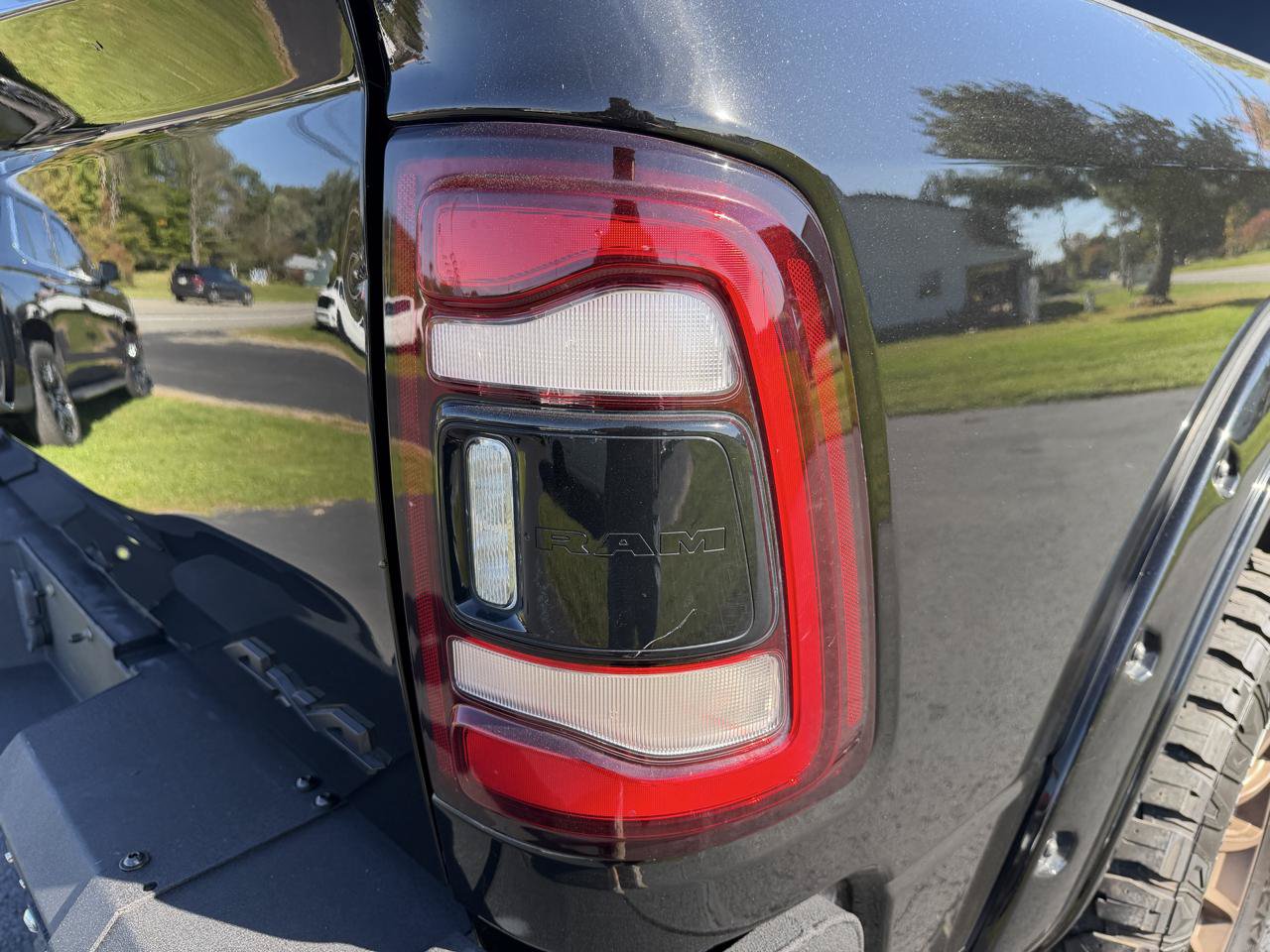 Used 2020 RAM 2500 Big Horn w/ Night Edition AWD/4WD image 19