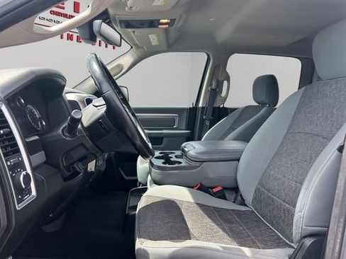 Used 2019 RAM 1500 Classic SLT w/ Luxury Group AWD/4WD image 36