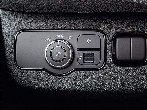 New 2025 Mercedes-Benz Sprinter 2500 image 16