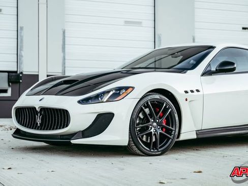 Used 2017 Maserati GranTurismo MC image 44