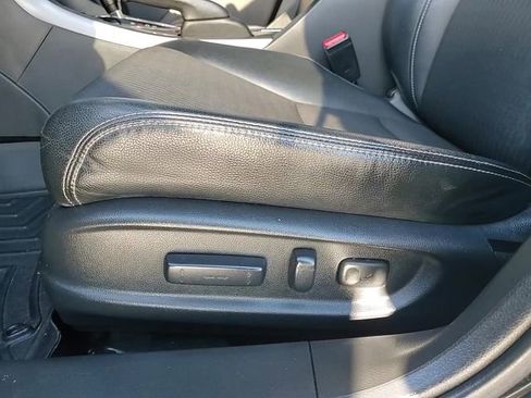 Used 2017 Honda Accord Sport image 14