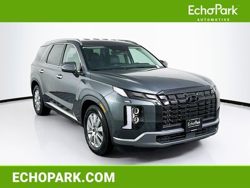 Used 2025 Hyundai Palisade SEL image 1
