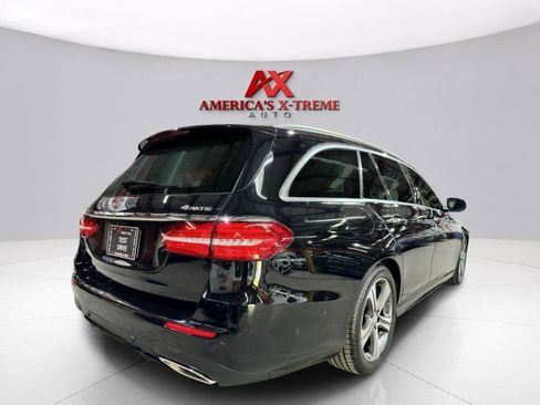 Used 2017 Mercedes-Benz E 400 4MATIC Wagon image 5
